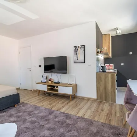 Ilidza Park Apartman *