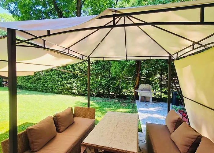 Ilidza Park דירה